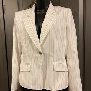 Anne Klein Cream Pin Stripe Suit Jacket - size 6